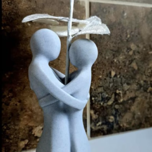 vaso decorativo abraço: escultura romântica 3d | cintra aquatics